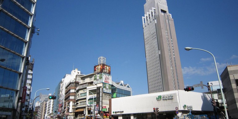 3280萬 代代木8